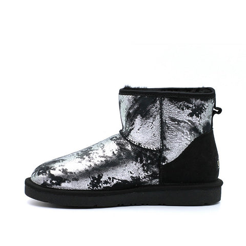 Leather Short Ugg Boot - Black